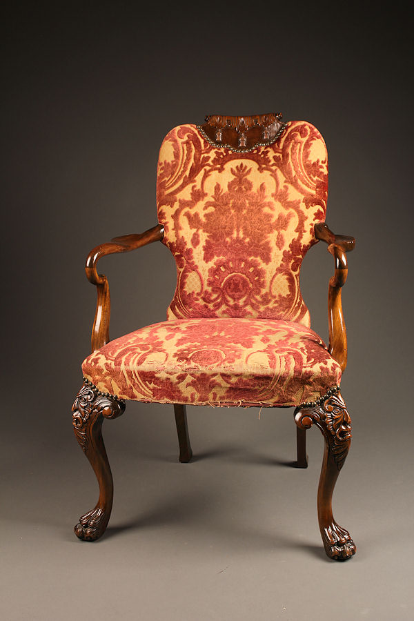 Graceful English Style Library Chair