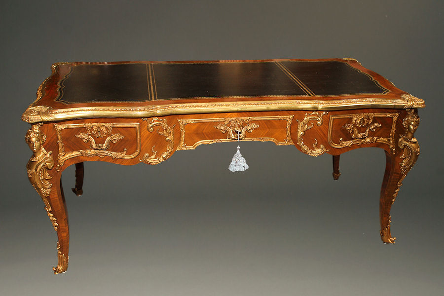 French Louis Xv Style Desk Bureau Plat A5204a1