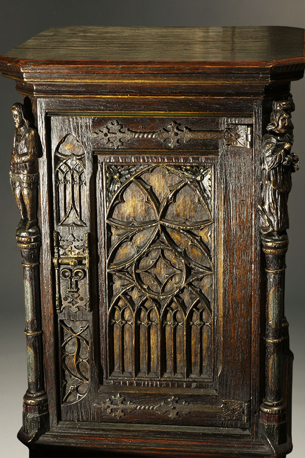 Antique Gothic Bible Cabinet. A5336E-gothic-bible-cabinet-antique - Antique Gothic Bible Cabinet.