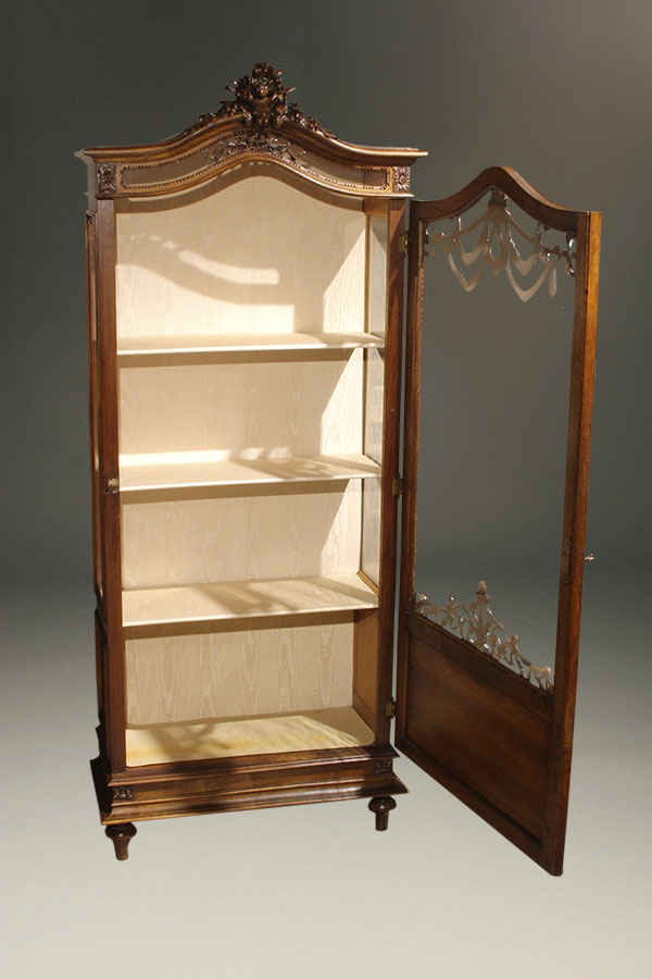 Antique Louis Xvi Style Curio Cabinet