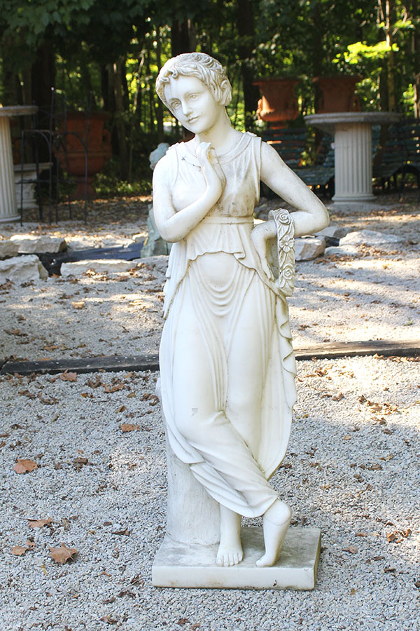 Marble statue of a Roman woman