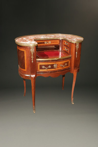 Louis Xv Style Kidney Shaped Writing Desk With Slide