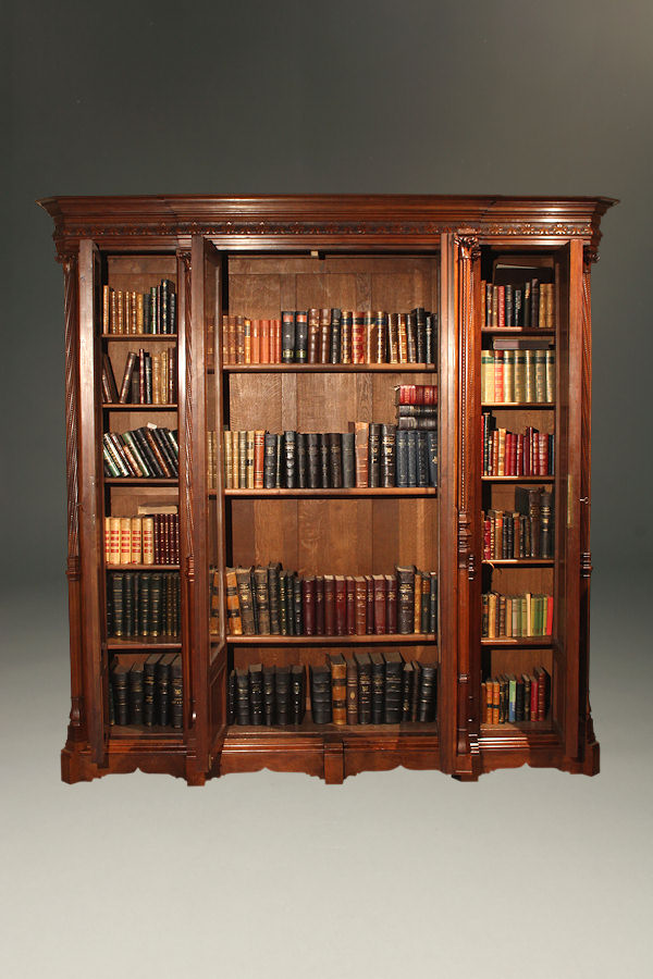Very nice mid 19th century French Gothic bookcase