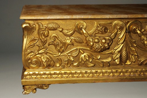 A1982F-italian-antique-coffer-gilt-chest-blanket