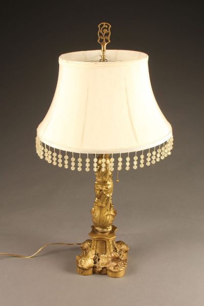 Wonderful French Louis XV style bronze lamp with foliage motif, circa 1920's.