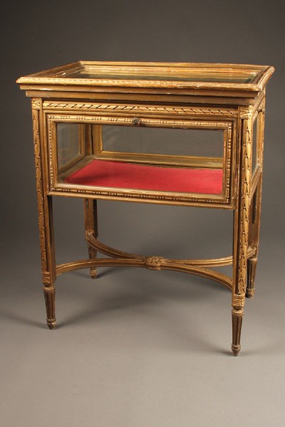 A3898A-antique-louis-XVI-display