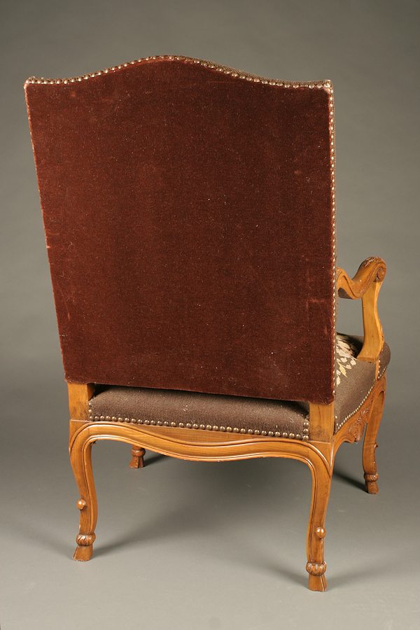 French Louis XV Style Arm Chair, 88% Off