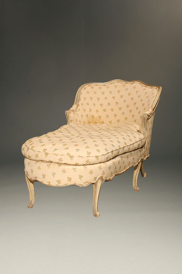 antique chaise lounge chairs