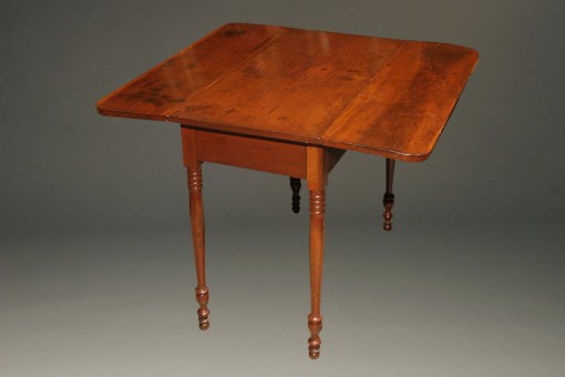 A5374A-antique-drop-leaf-table1