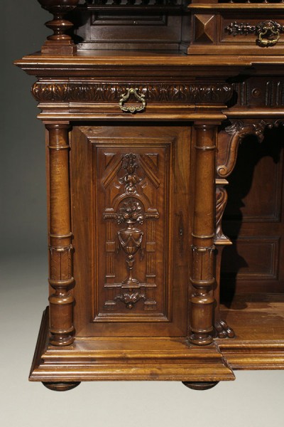 A5424F-antique-henry-walnut-buffet