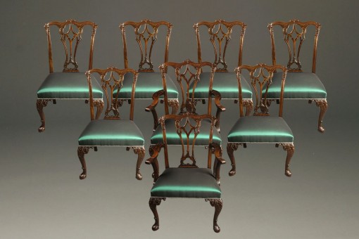 Set of 8 Chippendale style chairs A5484A