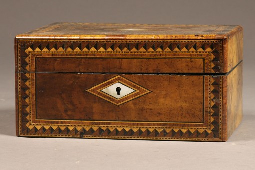 Inlaid jewelry box A5497A