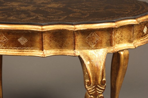 Table with gilded finish A5566E