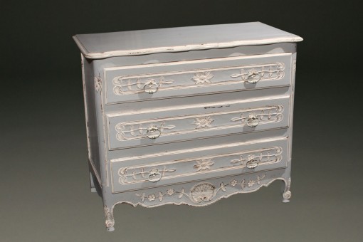 French 3 drawer commode A5582A