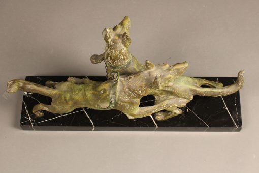 A5606D-statue-dog-dogs