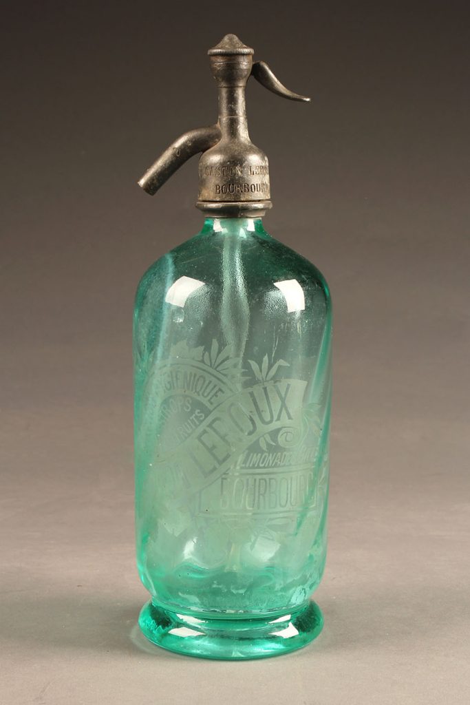 A5620A-antique-seltzer-bottle