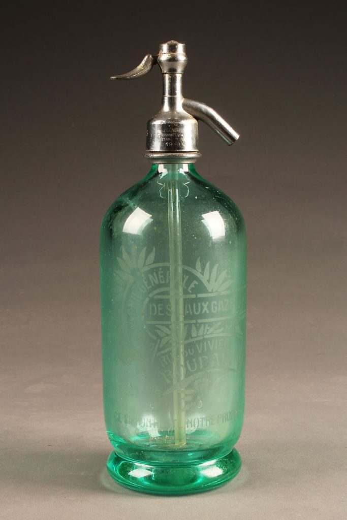 A5624A-antique-seltzer-bottle