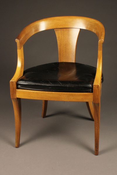 Nice mahogany arm chair with leather seat made by Kittenger