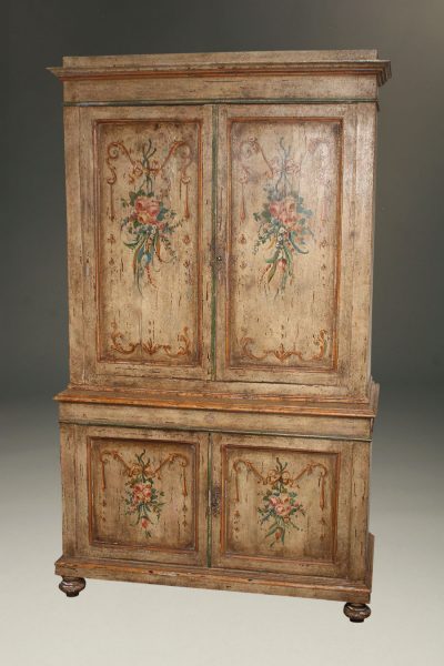 19th century Tuscan cupboard with original polychrome finish